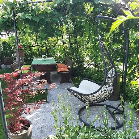 Apartma Lamberger * Zirovnica