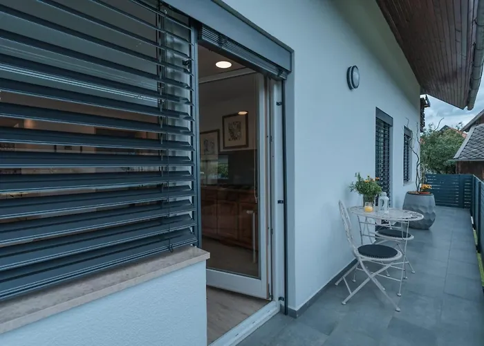 Apartma Lamberger Zirovnica