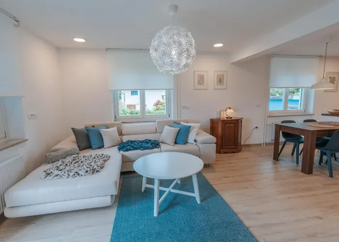 公寓 Apartma Lamberger *