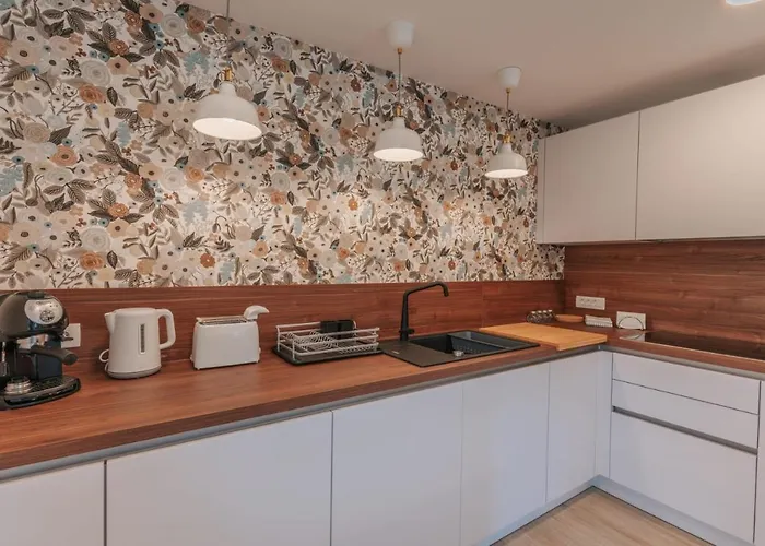 Apartma Lamberger * Zirovnica