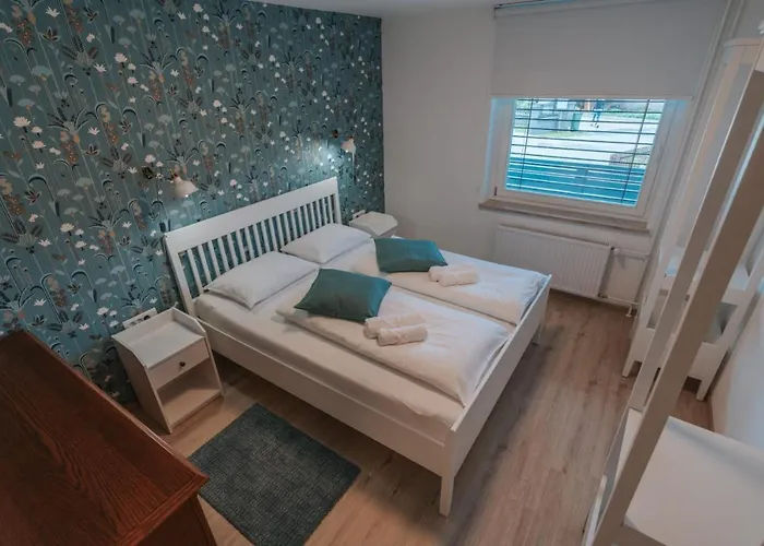 Apartma Lamberger * Zirovnica